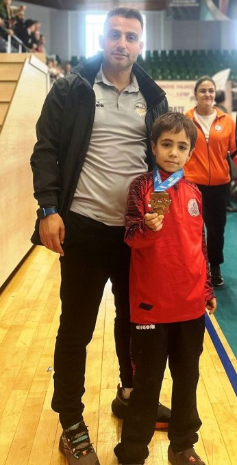 Darıca'da Körfez'li karateci rüzgarı 