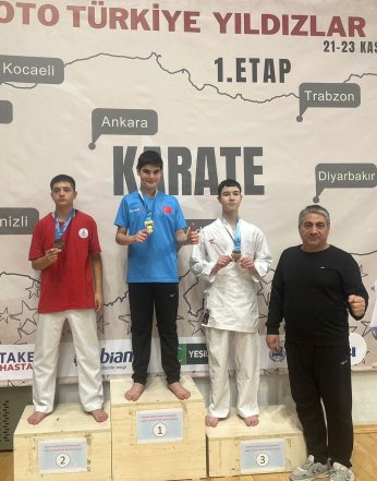 Darıca'da Körfez'li karateci rüzgarı 