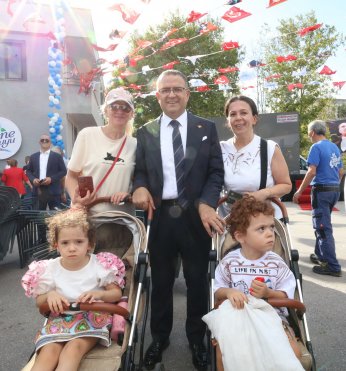 Özgür Özel, Çenesuyu’nun Yeni Yatırımlarını Hizmete Açtı