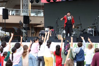 Kartepe’de Armut Şenliği Coşkusu