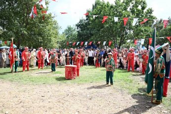 Kartepe’de 300 çocuğun sünnet coşkusu!