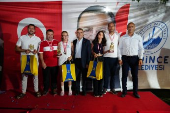Dereceye Giren Sporcular Ödüllerini Aldılar 