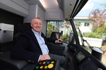 Kartepe tramvayına ilk kepçe vuruldu