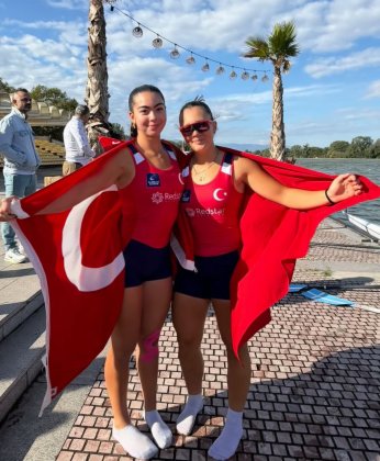 Kürekte Balkan ve Dünya sahnesinde gururlandıran başarı!