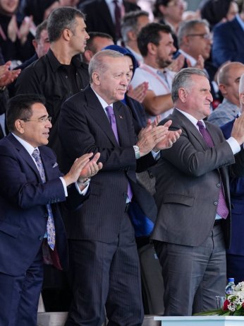 57 YIL SONRA BİR İLK!