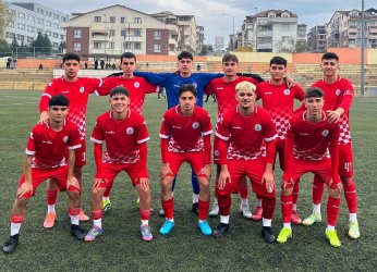 Körfez G.B 10 kişi ile 1 puanı almayı başardı 