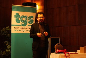 Gazetecilere Yapay Zekâ ve Hukuk Eğitimi 