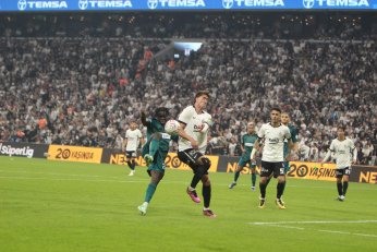 Kocaelispor Beşiktaş'a Direndi Ama Puanı Alamadı! 