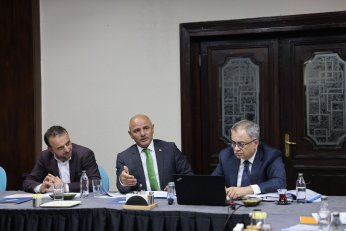 AK Parti'de dur durak yok