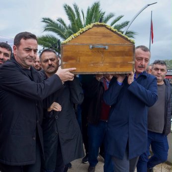 Muhtar Gedikli Son Yolculuğuna Uğurladı 