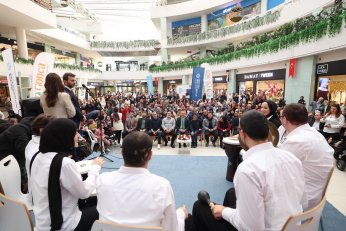 Başkan Büyükakın'dan Gonca'nın gençlerine tam not