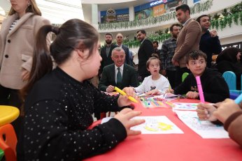Başkan Büyükakın'dan Gonca'nın gençlerine tam not