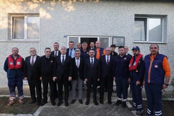 Vali İlhami Aktaş,Cebeci ve Kefken'de ziyaretlerde bulundu 