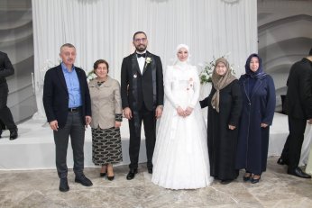 Kent Protokolünü Buluşturan Nikâh!