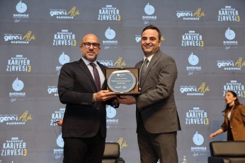 Kariyerin Öncü İsimleri Başiskele’de Gençlerle Buluştu