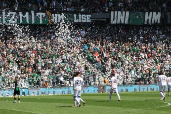 Kocaelispor taraftarı görsel şölene hazırlanıyor 