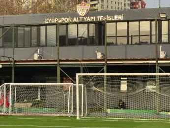 Kocaeligücüspor Kabuğuna Sığmıyor 