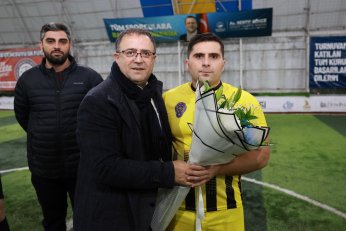 Derince'de dostluk turnuvası başladı 