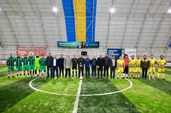 Derince'de dostluk turnuvası başladı 
