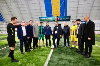 Derince'de dostluk turnuvası başladı 