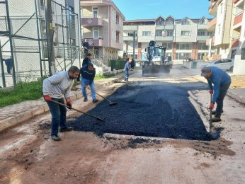 Körfez'de Yol Çalışmaları Aralıksız Sürüyor 