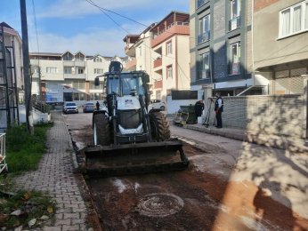 Körfez'de Yol Çalışmaları Aralıksız Sürüyor 