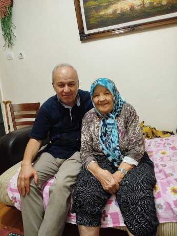 Erol Uyguç teyzesini kaybetti 