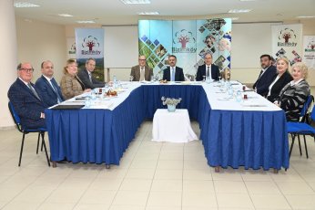 Bizimköy Engelliler Üretim Merkezi Vakfı Vali Aktaş'ın başkanlığında toplandı 
