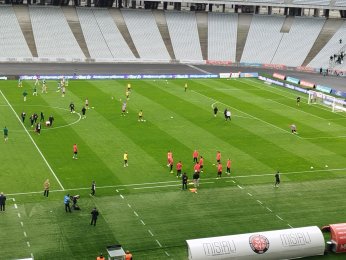 Kocaelispor taraftarı yavaş yavaş tribünde yerini almaya başladı 