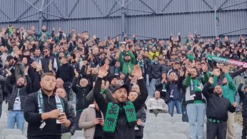 Kocaelispor taraftarı yavaş yavaş tribünde yerini almaya başladı 