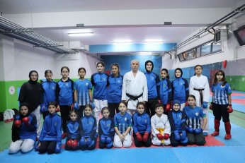 Geleceğin Sporcuları Kartepe'de Yetişiyor 