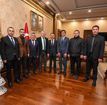 Vali Aktaş Sendika Temsilcilerini Kabul Etti 