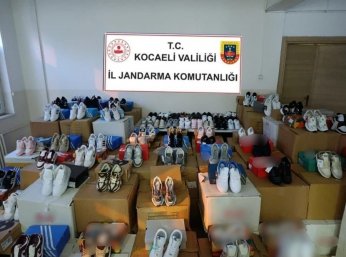 Ünlü markalara ait sahte spor ayakkabı ele geçirildi...