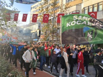 Kardeşlik Yürüyüşü Gönülleri Isıttı