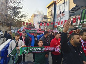 Kardeşlik Yürüyüşü Gönülleri Isıttı