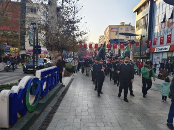 Kardeşlik Yürüyüşü Gönülleri Isıttı