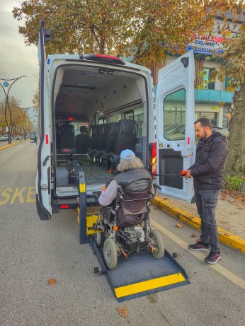 Büyükşehir Zabıtası'ndan gönüllere dokunan hareket 
