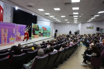 Minik Kalplere Cesaret Aşılayan Oyun