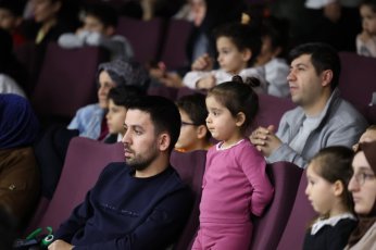 Minik Kalplere Cesaret Aşılayan Oyun