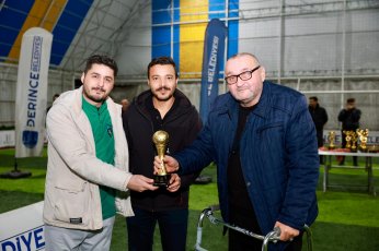 Derince'de Şampiyon Gençlik ve Spor Müdürlüğü 