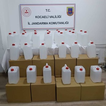 Sahte İçki, Tütün ve Giyim Ele Geçirildi 