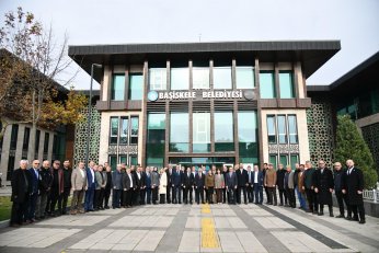 Vali Aktaş Muhtarlardan Bilgi Aldı 