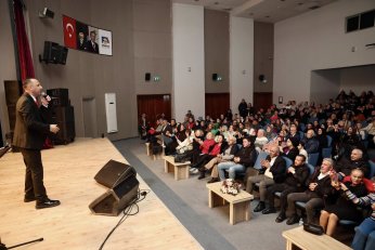 'En Baba' şarkılar dinleyenleri mest etti 