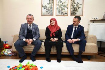 İlk ziyaret şehit ailelerine yapıldı 