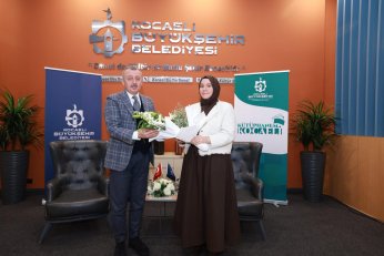 Başkan Büyükakın yeni yılı gençlerle karşıladı 