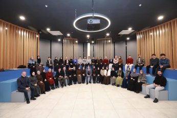 Başkan Büyükakın yeni yılı gençlerle karşıladı 