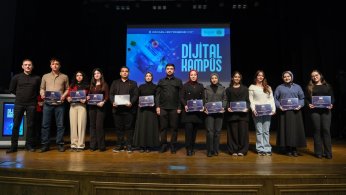 Dijital Kampüs'te yetişen 235 genç sertifikalarını aldı 