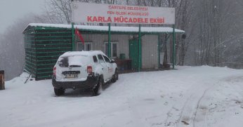 Kartepe'de Kar Yağışı Şiddetini Artırdı 