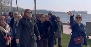 Körfez'li Annelerin Sahilde Sağlık Yürüyüşü
