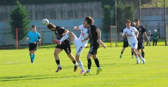 Gölcükspor zorda olsa 3 puanı aldı 